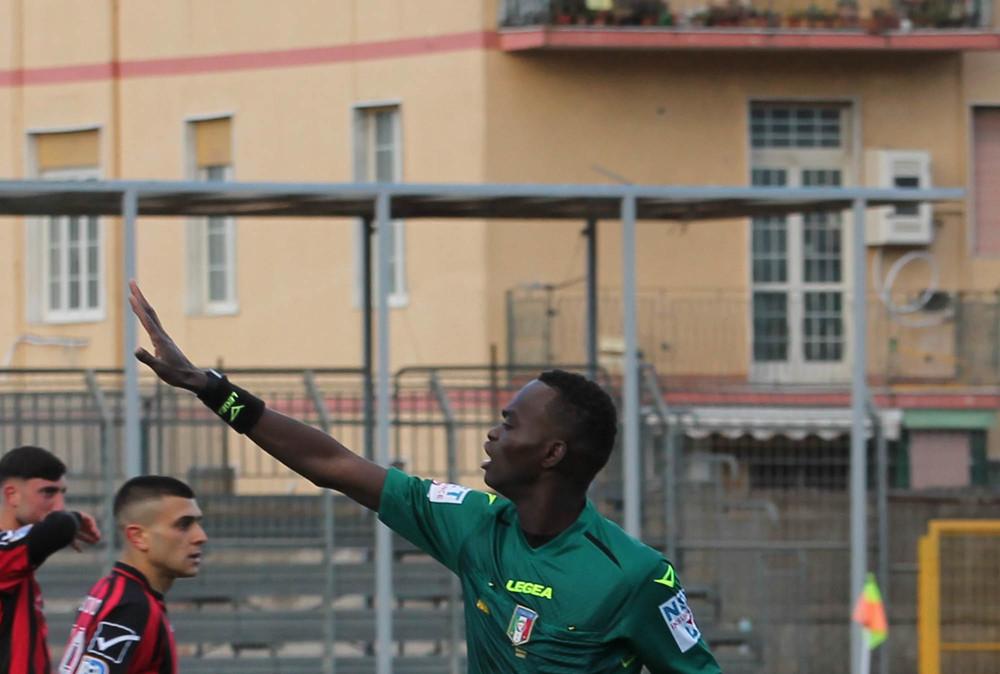 Picerno-Salernitana, la scheda dell'arbitro Diop: prima direzione coi granata, un successo per i lucani nell'unico precedente