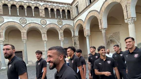 La Salernitana partecipa alla Messa degli sportivi e riceve l'abbraccio della città [FOTO]