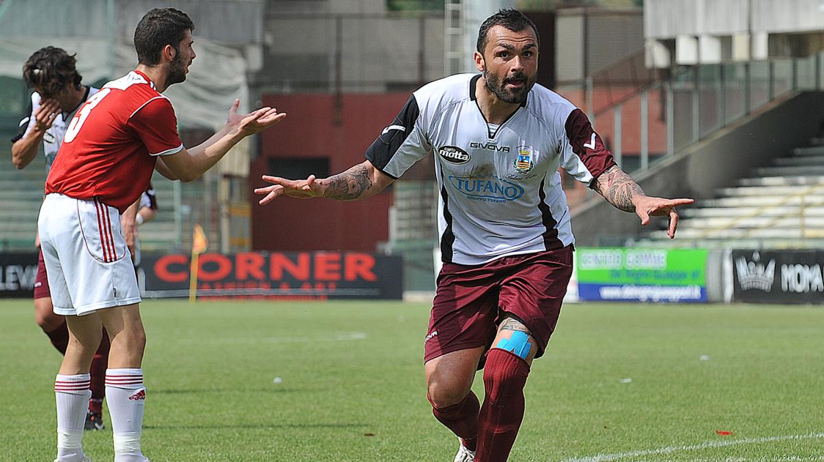 Come nel 2012 a Salerno: gaffe Biancolino, il tecnico nella bufera prima del derby