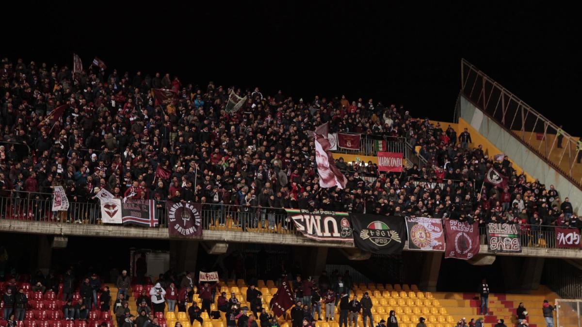 Benevento-Salernitana, possibili limitazioni per i tifosi granata. Le ultime