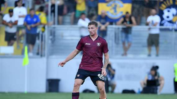 Lovato, prestazione negativa col Torino: futuro in bilico per il difensore di proprietà della Salernitana