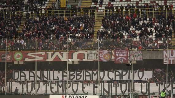 SALERNITANA: Ultras e tifosi hanno contestato la proprietà e sostenuto la squadra