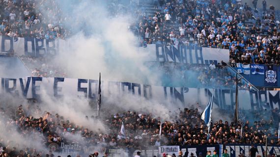 Scontri a Napoli, non si placano le polemiche: "A Salerno 4 mesi per 4 sediolini, e ora?"