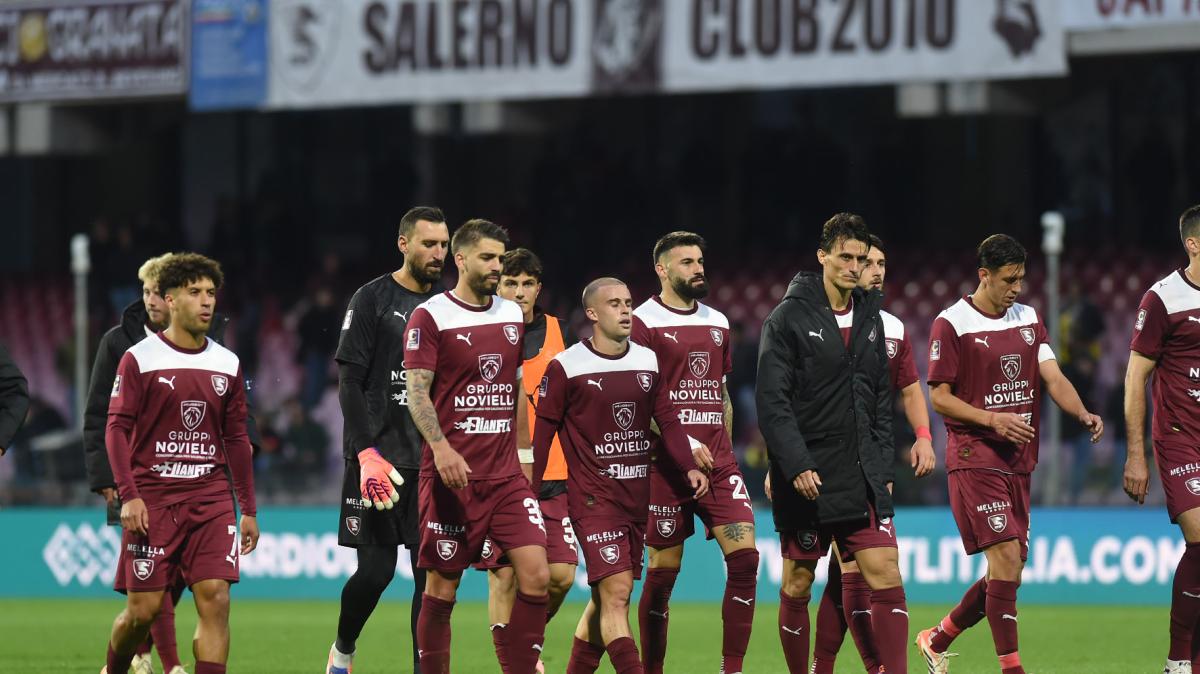 Salernitana, ora bisogna fare la voce grossa