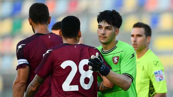 Salernitana, un giovane portiere lascia i granata e va in Serie D