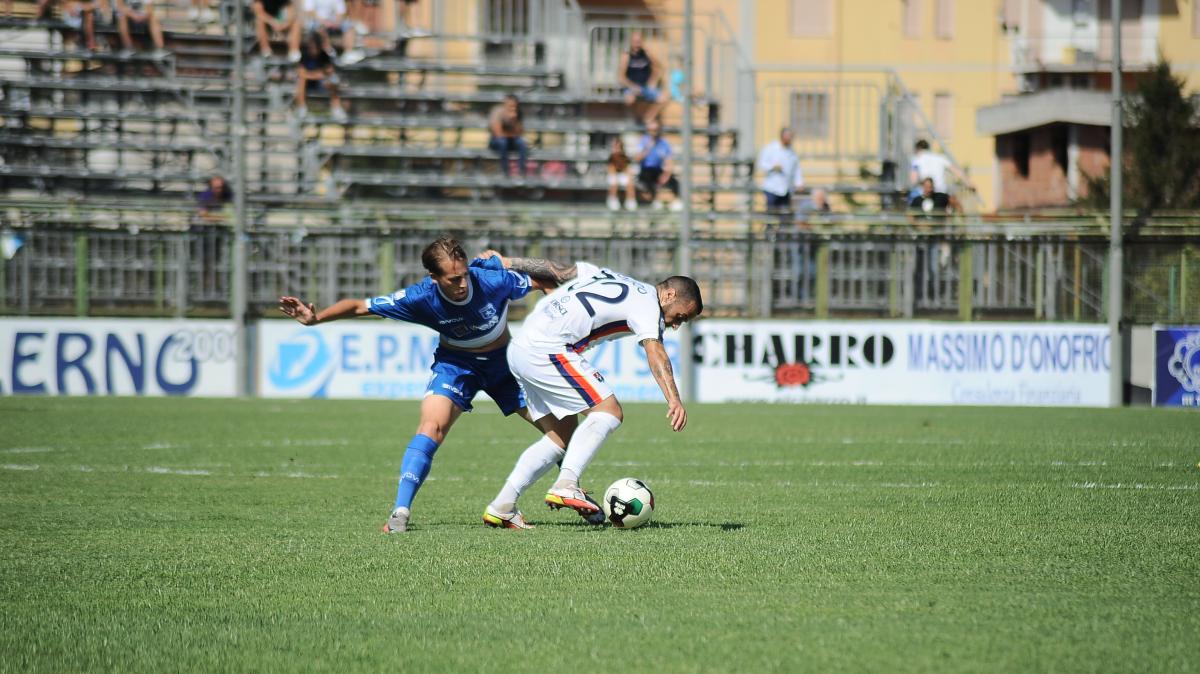 Salernitana, il mercato entra nel vivo: difesa e uscite restano le priorità