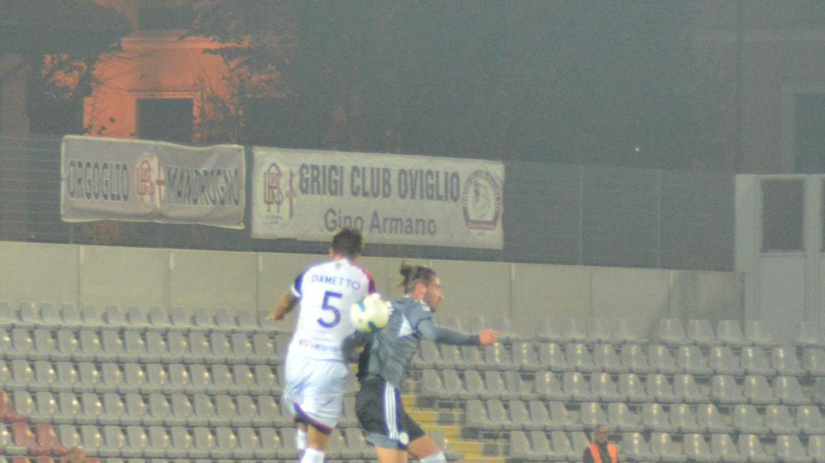 Salernitana, difesa da ricostruire: Capuano in pole, prende quota un altro centrale del Cosenza