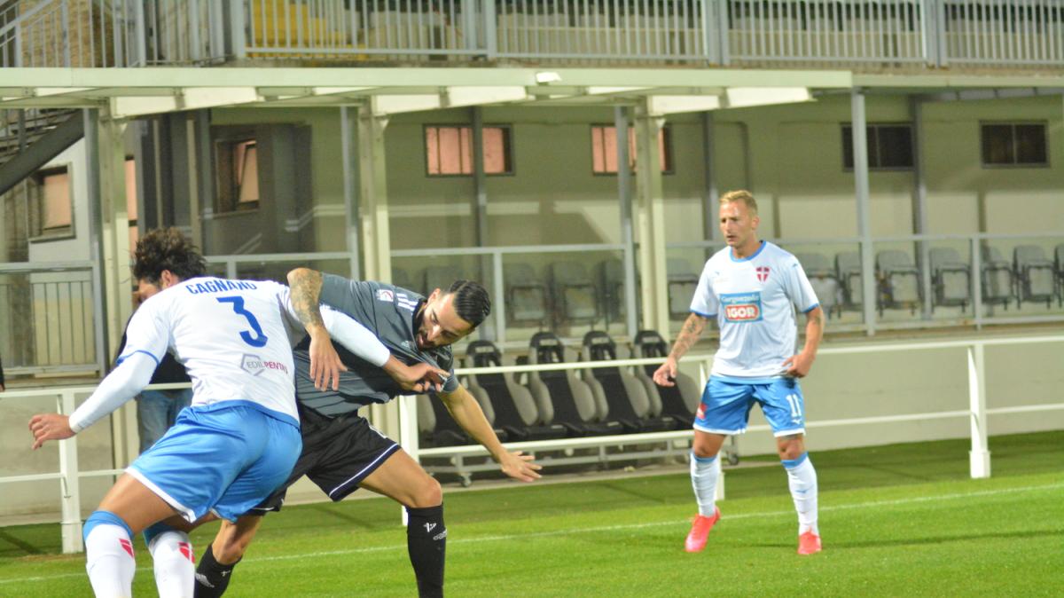 Salernitana, caccia al braccetto mancino: due calciatori restano in cima alla lista