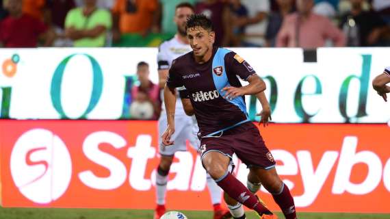 Salernitana, cessione definitiva per un centrocampista