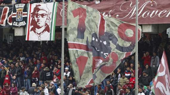 ULTRAS SALERNITANA: ecco come li vedono gli ultras pisani