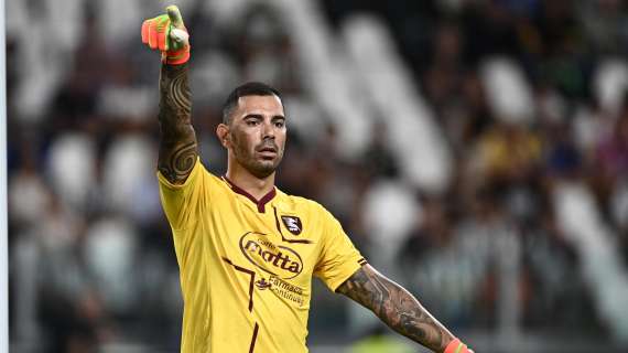 Salernitana, grana portieri: può arrivarne uno nuovo solo dopo la cessione di Sepe