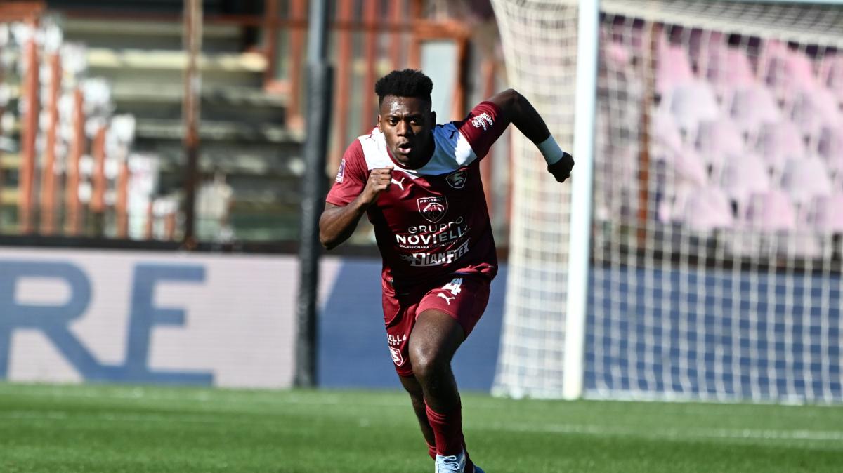 Casertana-Salernitana, le ultime dai campi: sciolto il dubbio Gyabuaa, ecco la decisione di Cosmi