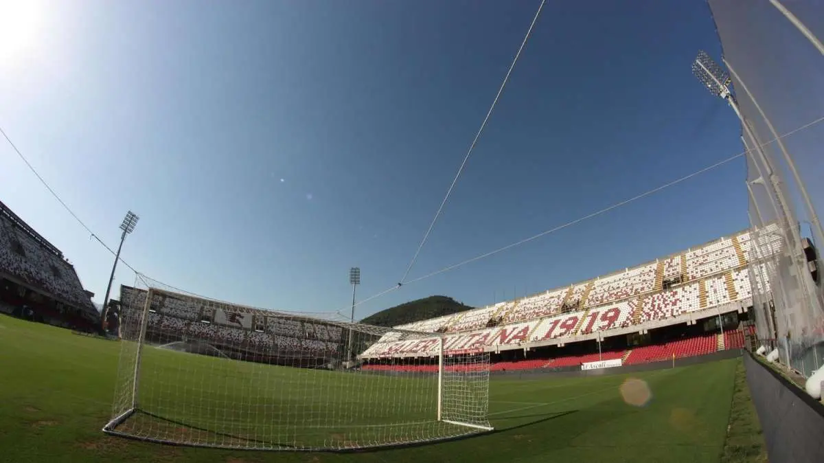 SALERNITANA: nel Principe degli stadi regnerà il silenzio gli ultras scelgono la linea dell'indifferenza