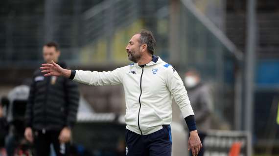 Clamoroso Reggiana: "Contati e stremati, portiamo qualcuno della Primavera"