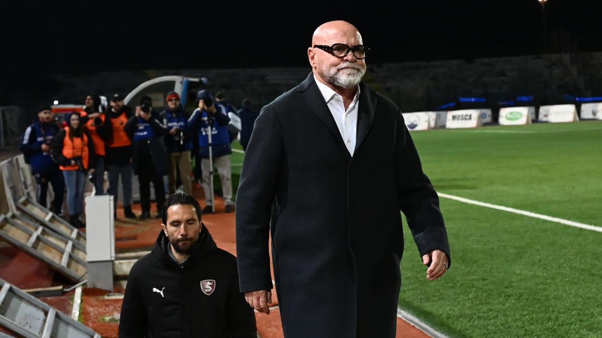 Salernitana-Latina: Cosmi e Volpe in parità nei precedenti, Cosmi in svantaggio contro i laziali