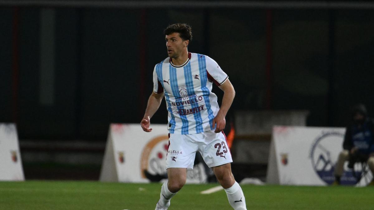 Salernitana, prove tattiche verso il derby: apprensione per le condizioni di Arena