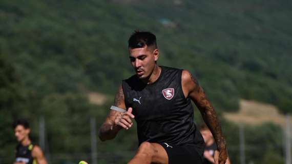 Salernitana, Ferrari attaccante 'a tutto campo': può integrarsi bene con Inglese e non solo
