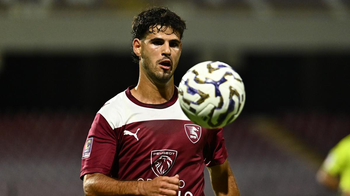 Salernitana e fascia destra, il rebus di Raffaele: è sfida aperta per una maglia da titolare