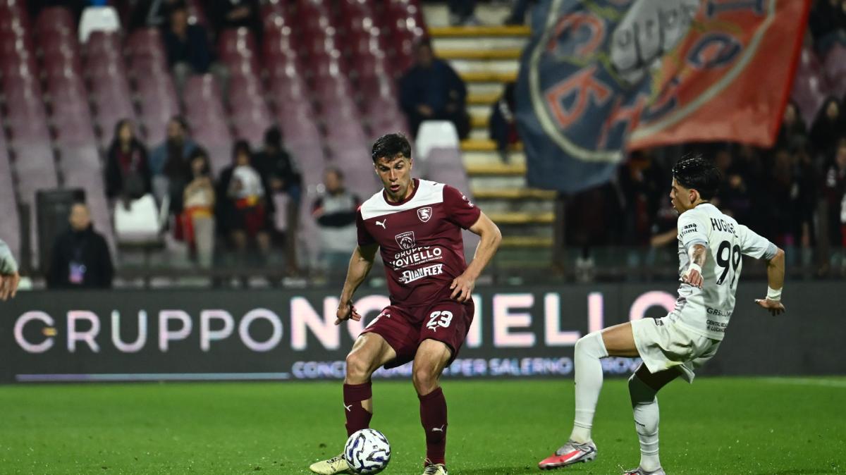 Salernitana, Cosmi concede un po' di riposo ma la testa è già a Foggia