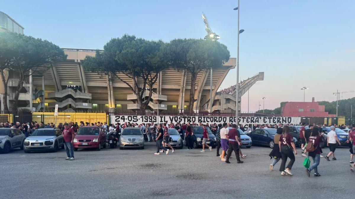 Salernitana, il ricordo degli ultras per Ciro, Enzo, Simone e Peppe