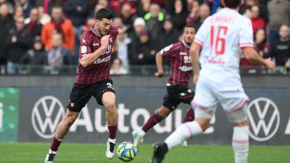 Lochoshvili: "L'aiuto dei tifosi è fondamentale. Palermo duro, ma giochiamo all'Arechi!"