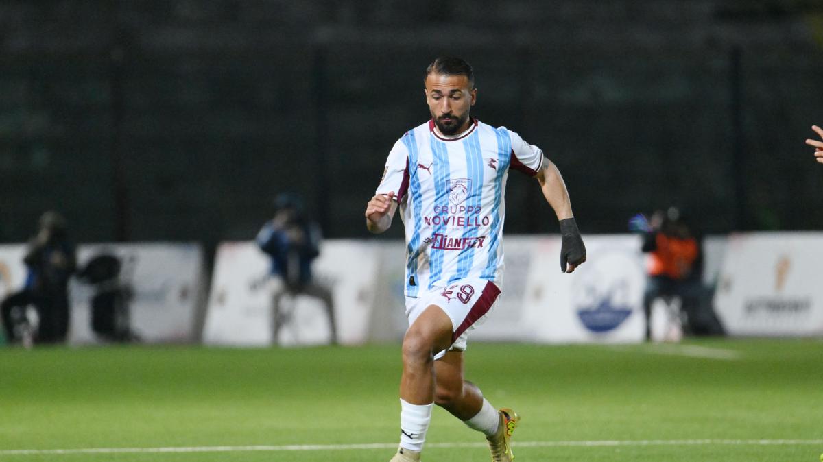 Vigilia di riflessioni per Cosmi: Tascone spera in una chance, posizione inedita per Villa?