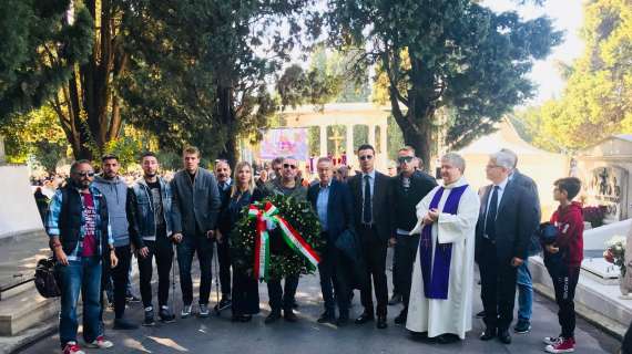 FOTO E VIDEO - Ricordati i tifosi granata defunti presso il cimitero di Brignano
