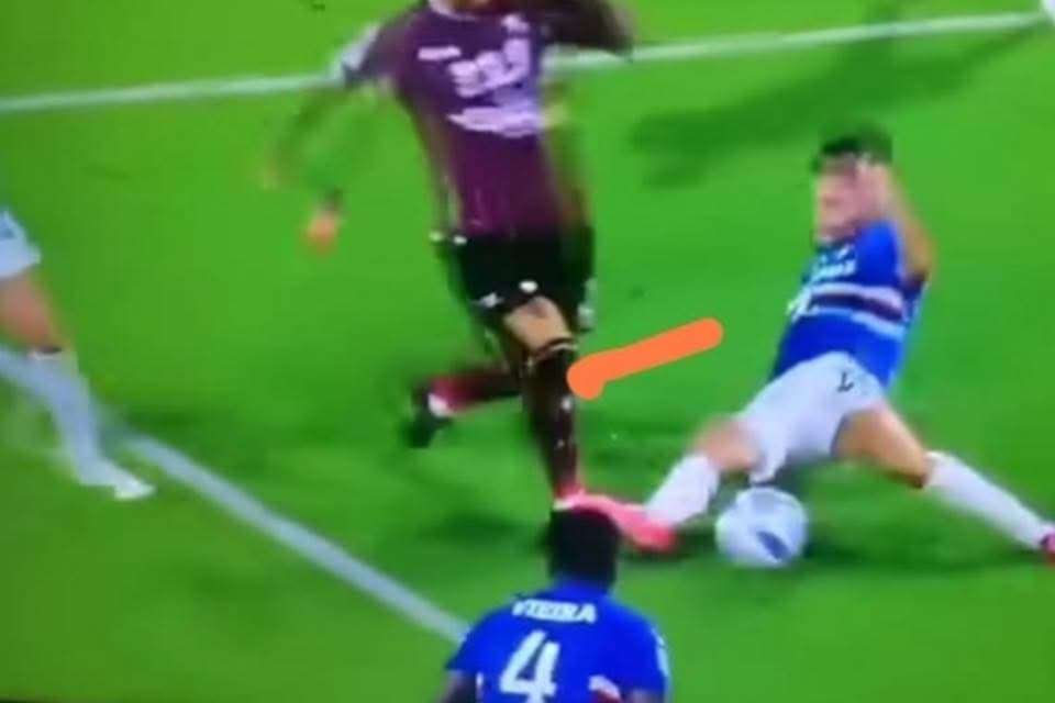 Doveri completa l'opera con torti clamorosi e Salerno dice basta