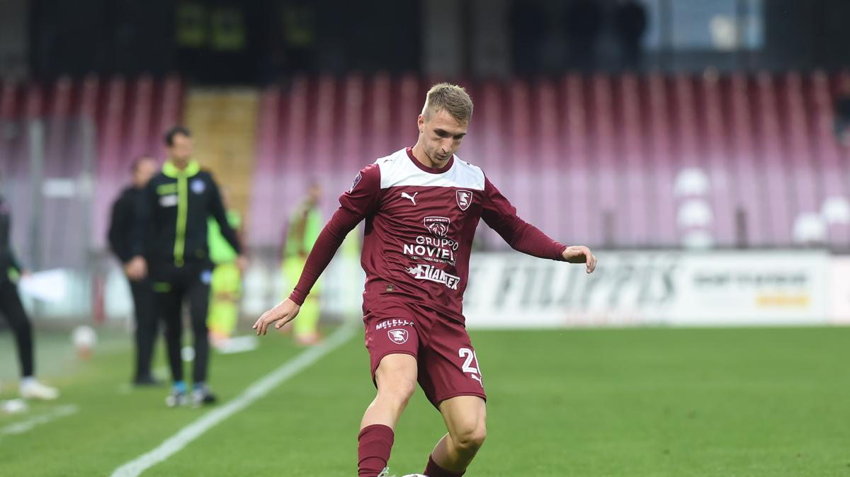 Le pagelle...degli altri: Capomaggio tra i flop da due mesi, Longobardi impatta bene