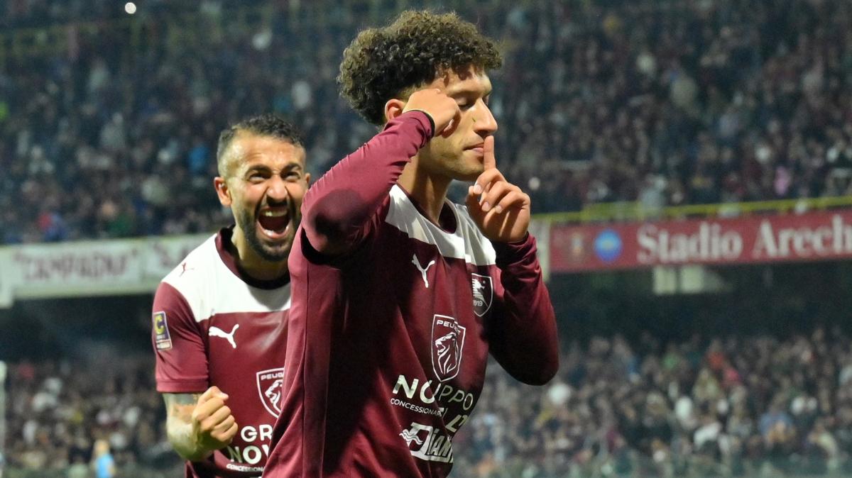 Donnarumma salva tutto, poi Achik: la Salernitana resiste e passa il turno