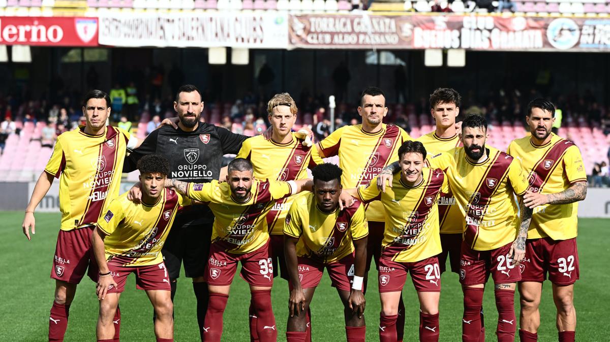 Salernitana e l'emergenza col Crotone: Cosmi studia le soluzioni