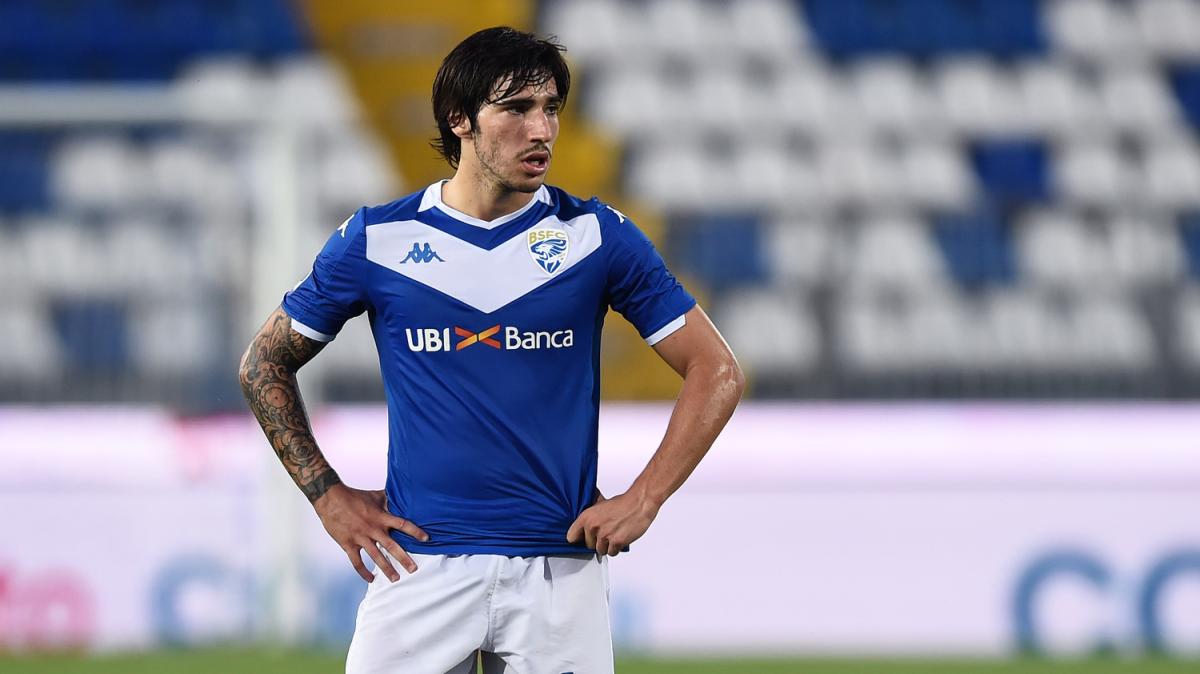 Tonali: "Brescia-Salernitana bella partita, il tifo ha trascinato. Sfida dura ma qualificazione meritata"