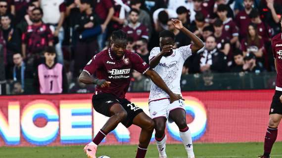 Salernitana, futuro incerto per Ikwuemesi: può restare come alternativa