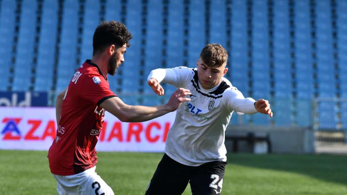 Accostato alla Salernitana, piace molto anche al Frosinone: i dettagli