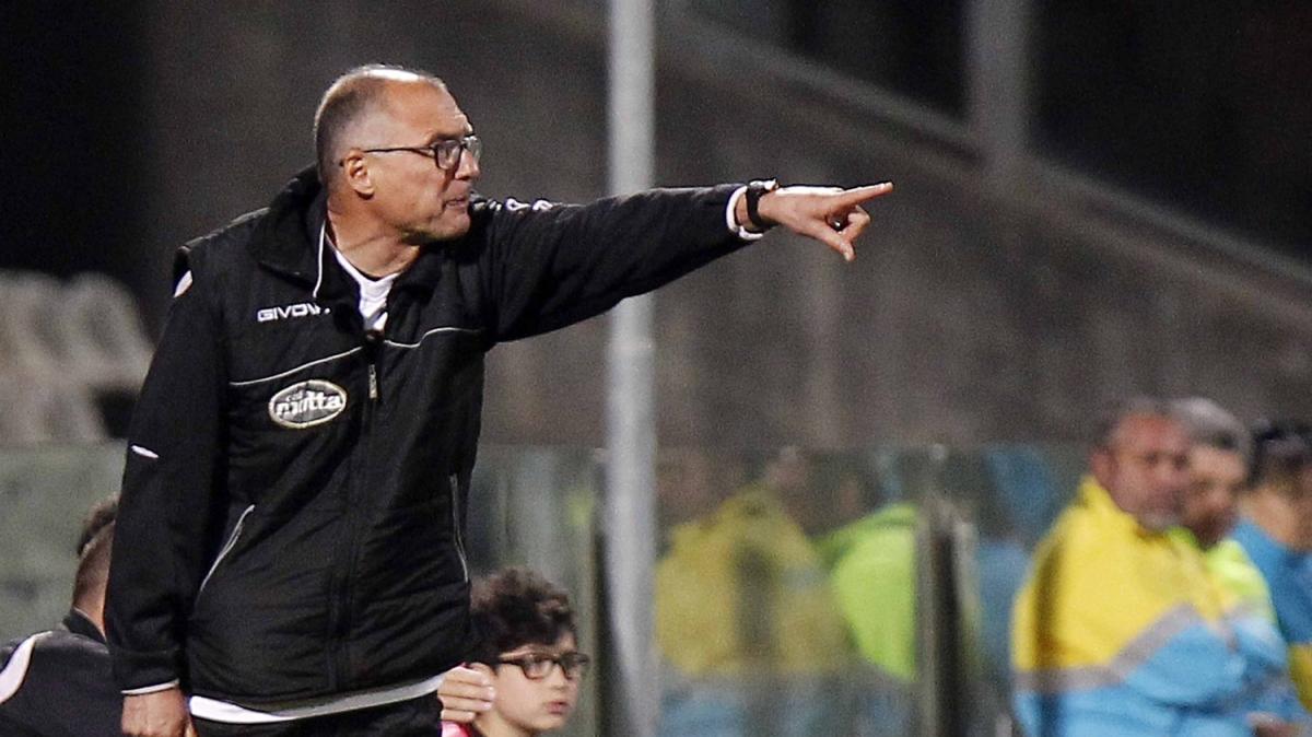 Menichini: "Salerno vive di calcio. Ora bisogna ricompattare la piazza. Vincere la C non è facile"