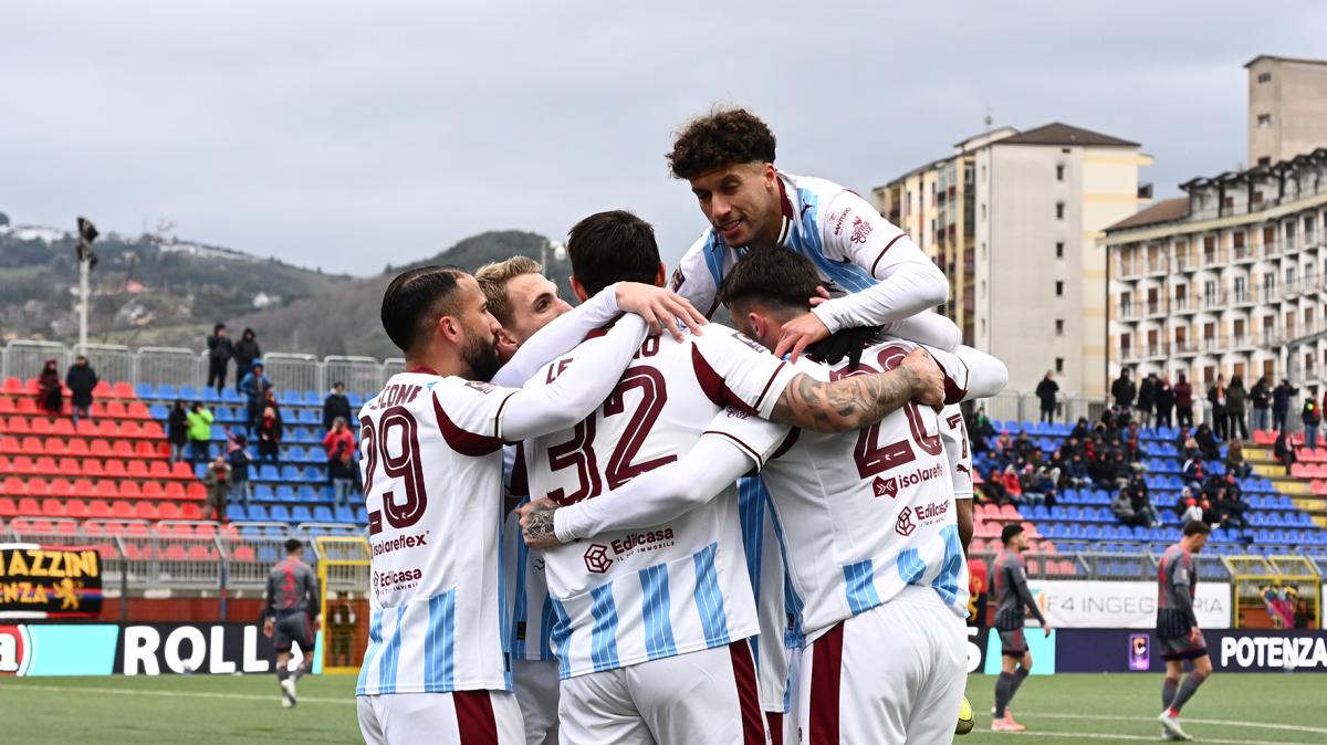 Salernitana, ripartire subito: come reagire dopo un 5-2