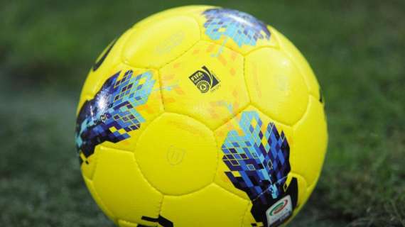 Serie A, domani ufficiale lo stop: il calcio può essere messo in panchina... 