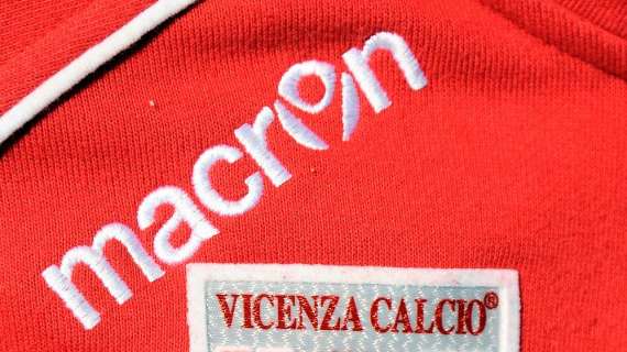 Vicenza, la promessa: prossimo anno obiettivo minimo play-off