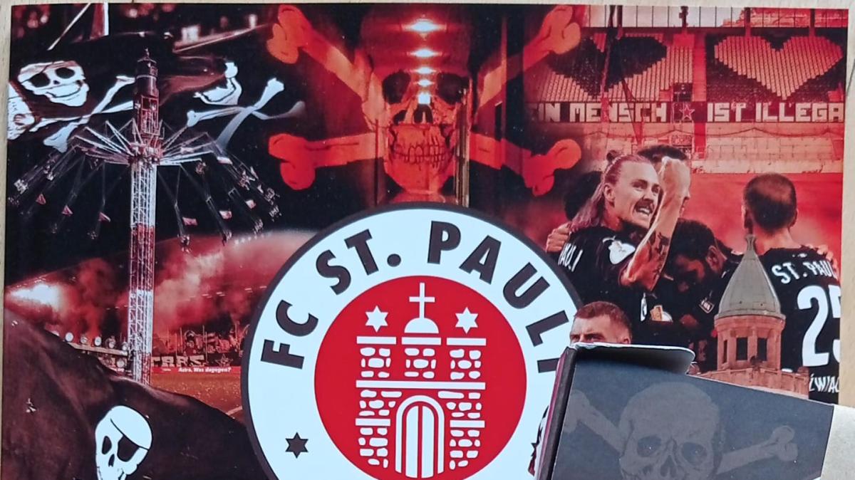 100 anni con le figurine Panini: 115 anni li festeggiamo con le figurine Stickerfive