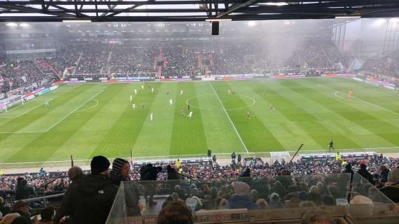 St Pauli-Augsburg 1-1, peccato