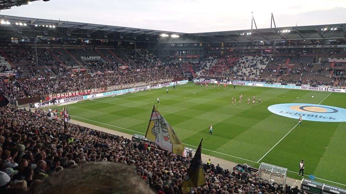 St Pauli-Colonia: Brigate Garibaldi presenti (e con sorpresa all’intervallo)