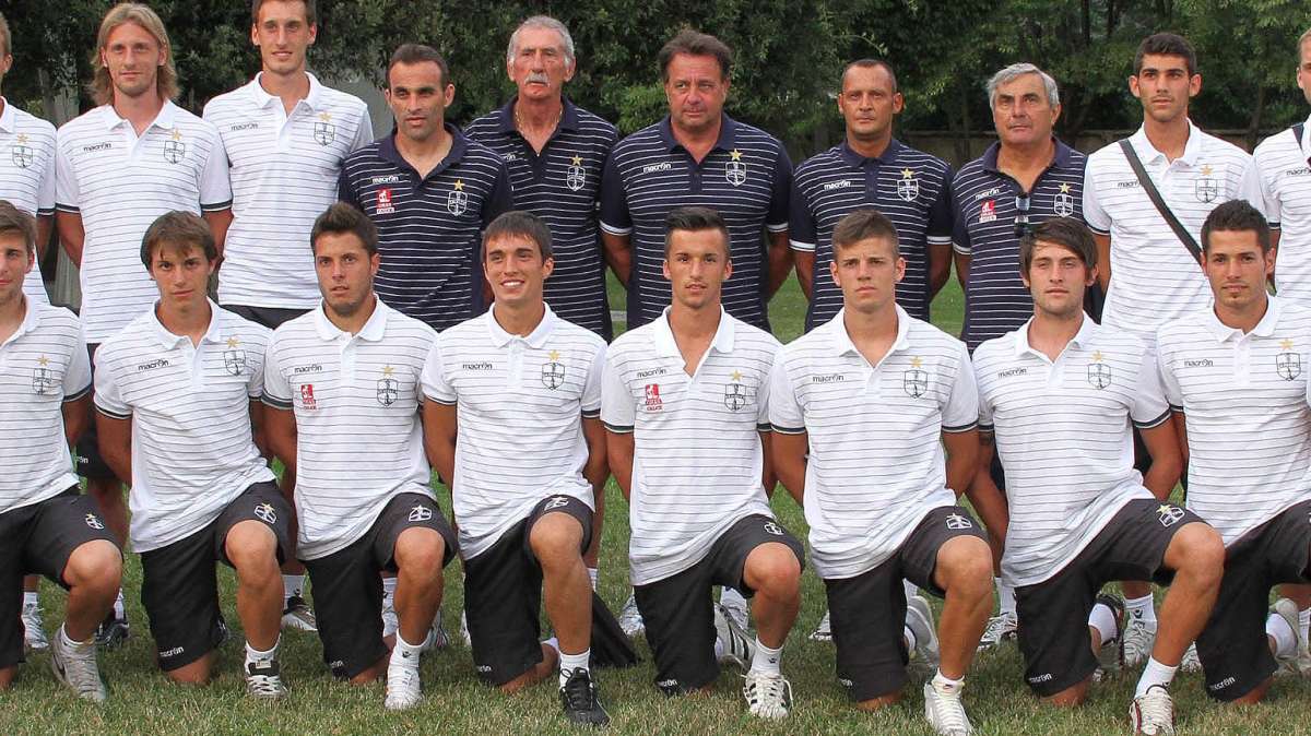 La foto di gruppo della Tritium 2012-2013