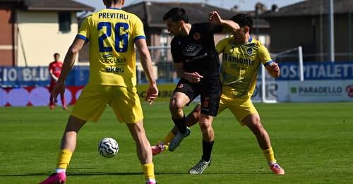 Giana Erminio, caduta in casa dell'Ospitaletto Franciacorta dopo due acuti