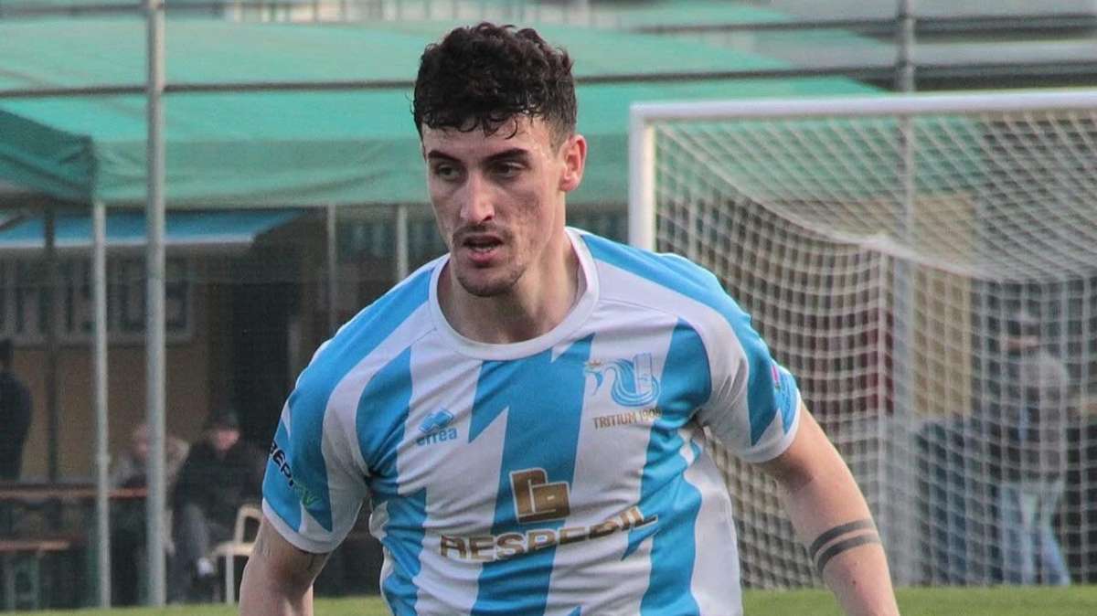 De Petri in azione nel match