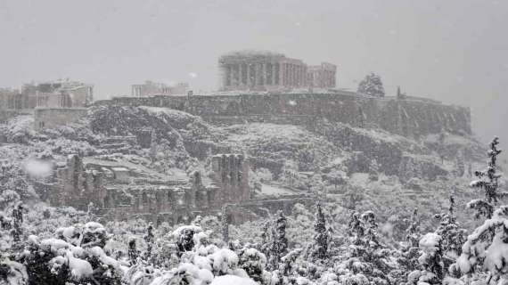 Atene sotto la neve marted&igrave;