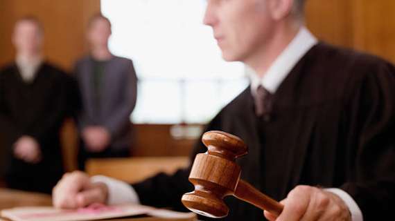 Caso Poltroncine - La precisazione del Savoia: “Acquisto regolare tramite Tribunale. Operazione per sostenere i creditori della Turris...”
