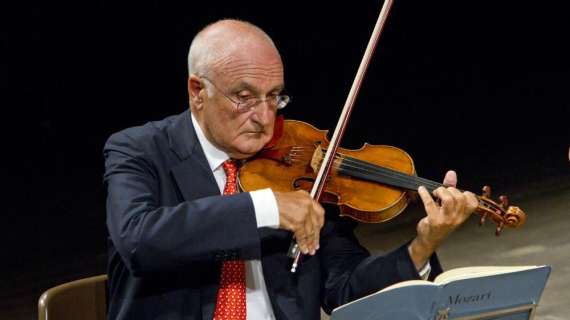Il violinista Accardo ricorda le orgini: "A Torre tutti avevano nel cuore la Turris"