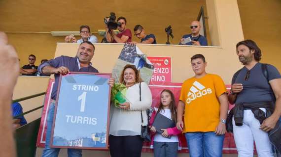 Turris-Potenza nel segno di Strino: l'omaggio di Colantonio e Caiata prima del match...