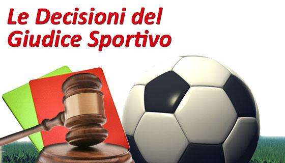 Giudice Sportivo: reclamo del Manfredonia, multa all'Aversa. Solo 2 gli squalificati...