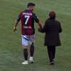 Bologna-Udinese, Orsolini entra in campo con la nonna 